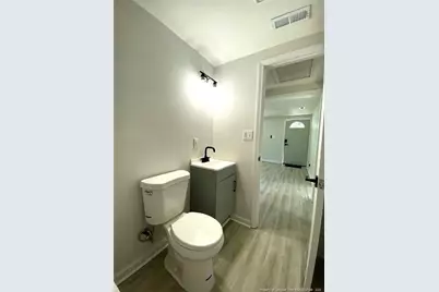 2232 Progress St, Fayetteville, NC 28306 - Photo 8