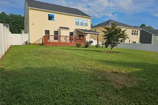 908 Merchants Ct, Sanford, NC 27330 - Photo 26
