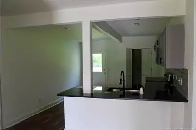 407 N King Avenue, Dunn, NC 28334 - Photo 12