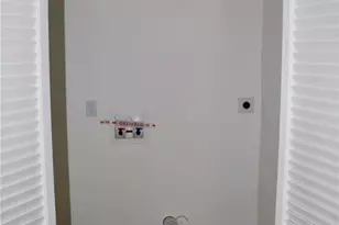 407 N King Ave, Dunn, NC 28334 - Photo 16