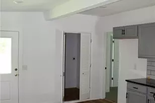 407 N King Ave, Dunn, NC 28334 - Photo 14