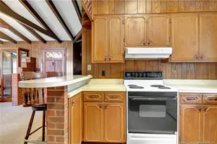 1004 Iona St, Fairmont, NC 28340 - Photo 10