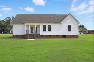 708 Brookfield Rd, Pembroke, NC 28372 - Photo 2