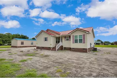 314 First Street, Pembroke, NC 28372 - Photo 2