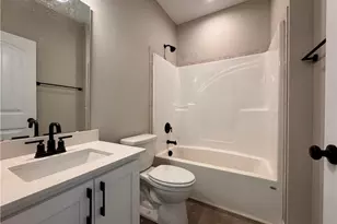 524 Grassy Gap Trl, Aberdeen, NC 28315 - Photo 4