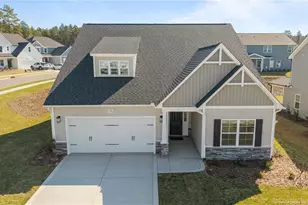 524 Grassy Gap Trl, Aberdeen, NC 28315 - Photo 4