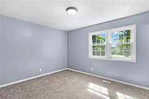 991 Wayside Rd, Fayetteville, NC 28314 - Photo 12