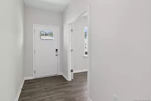 1052 Misty Creek Dr, Aberdeen, NC 28315 - Photo 4