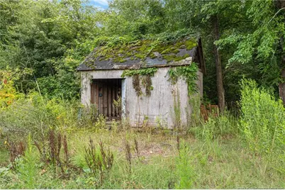 3402 Pine Log Road, Lumberton, NC 28360 - Photo 10