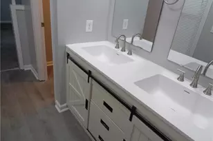 201 Rivenoak Dr, Fayetteville, NC 28303 - Photo 26