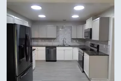 201 Rivenoak Drive, Fayetteville, NC 28303 - Photo 12