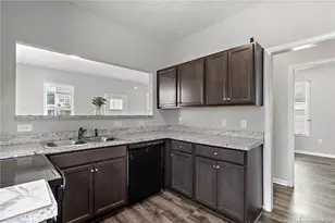 215 Old Wilmington Rd, Fayetteville, NC 28301 - Photo 10