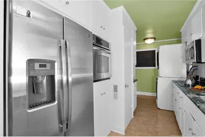 1812 Sunnyside Circle, Fayetteville, NC 28305 - Photo 14