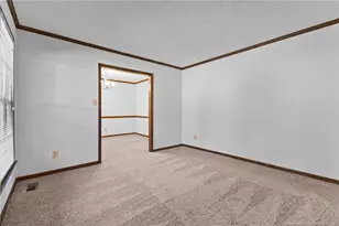 5831 Pettigrew Dr, Fayetteville, NC 28314 - Photo 10