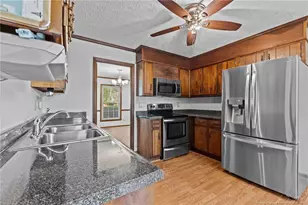 5831 Pettigrew Dr, Fayetteville, NC 28314 - Photo 16