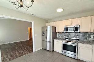 2228 Chasewater Rd, Fayetteville, NC 28306 - Photo 12