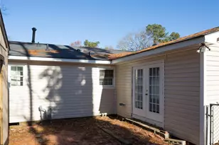 738 Ashboro Dr, Fayetteville, NC 28311 - Photo 16