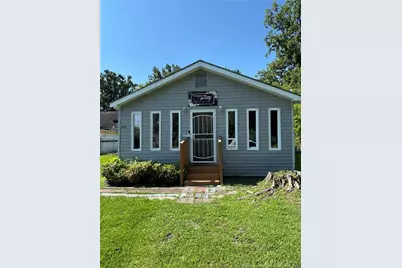 307 Phillips Street, Whiteville, NC 28472 - Photo 1