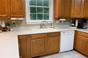 2615 S Edgewater Dr, Fayetteville, NC 28303 - Photo 14