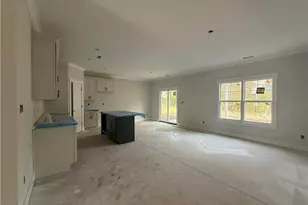 3927 Hamilton St, Hope Mills, NC 28348 - Photo 6