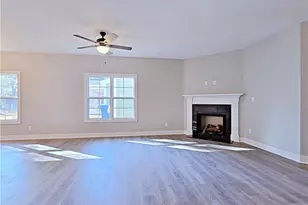 3339 Hopekirk Dr Lot 7, Fayetteville, NC 28306 - Photo 10