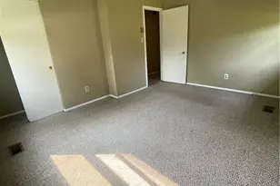 306 Desmond Dr, Fayetteville, NC 28314 - Photo 6