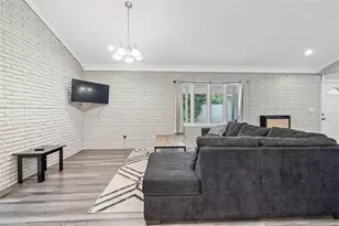 675 Glenola St, Fayetteville, NC 28311 - Photo 6