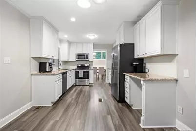 675 Glenola Street, Fayetteville, NC 28311 - Photo 8