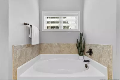 800 Misty Meadow Lane, Fayetteville, NC 28304 - Photo 32