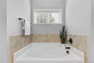 800 Misty Meadow Ln, Fayetteville, NC 28304 - Photo 32