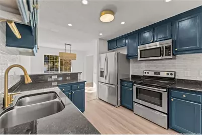 6137 Lakeway Drive, Fayetteville, NC 28306 - Photo 12