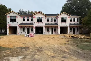 3929 Hamilton St, Hope Mills, NC 28348 - Photo 2