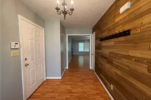 596 E Lake Ridge Rd, Raeford, NC 28376 - Photo 2