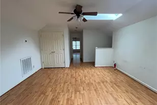 596 E Lake Ridge Rd, Raeford, NC 28376 - Photo 20