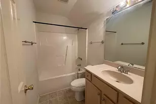 596 E Lake Ridge Rd, Raeford, NC 28376 - Photo 18