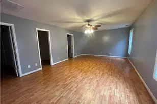 596 E Lake Ridge Rd, Raeford, NC 28376 - Photo 12