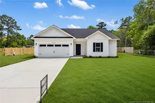 745 Porter Rd, Hope Mills, NC 28348 - Photo 2
