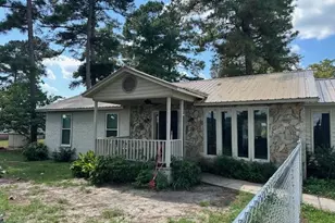 997 Balfour Rd, Red Springs, NC 28377 - Photo 1