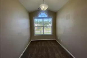 6617 Valley Falls Rd, Hope Mills, NC 28348 - Photo 22