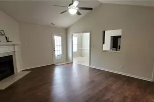 409 Lewis Clark Dr, Hope Mills, NC 28348 - Photo 8