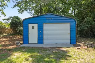 202 Spivey St, Fayetteville, NC 28303 - Photo 22