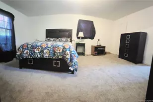 202 E 19th St, Lumberton, NC 28358 - Photo 16