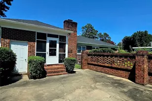 202 E 19th St, Lumberton, NC 28358 - Photo 22