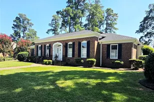 202 E 19th St, Lumberton, NC 28358 - Photo 1