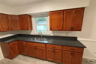 1921 Roxie Ave, Fayetteville, NC 28304 - Photo 6