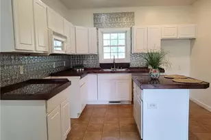 6039 St Andrews Dr, Sanford, NC 27332 - Photo 14