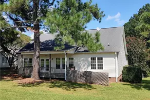 6039 St Andrews Dr, Sanford, NC 27332 - Photo 2