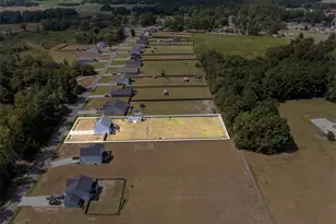 403 Laurel Lake Rd, Salemburg, NC 28385 - Photo 36