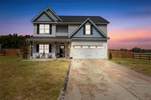 403 Laurel Lake Rd, Salemburg, NC 28385 - Photo 2