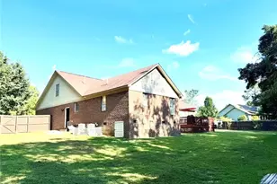 726 Foxcroft Dr, Fayetteville, NC 28311 - Photo 34